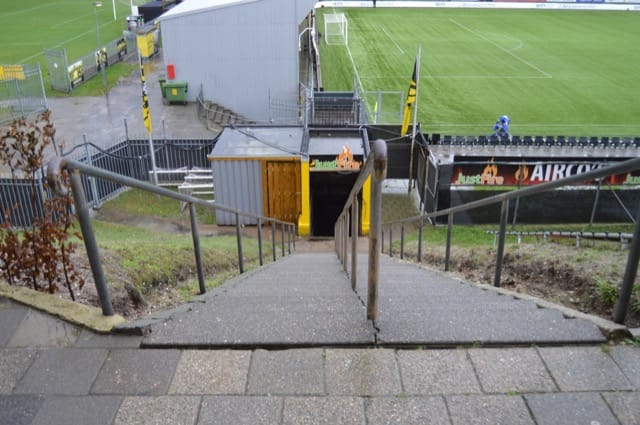 De Graafschap profiteert van puntenverlies van concurrentie, VVV verliest weer